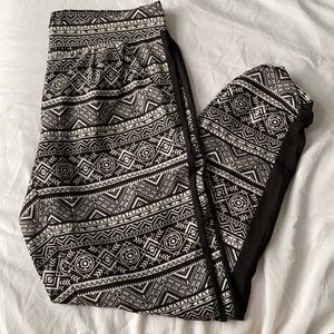 Black & white pants